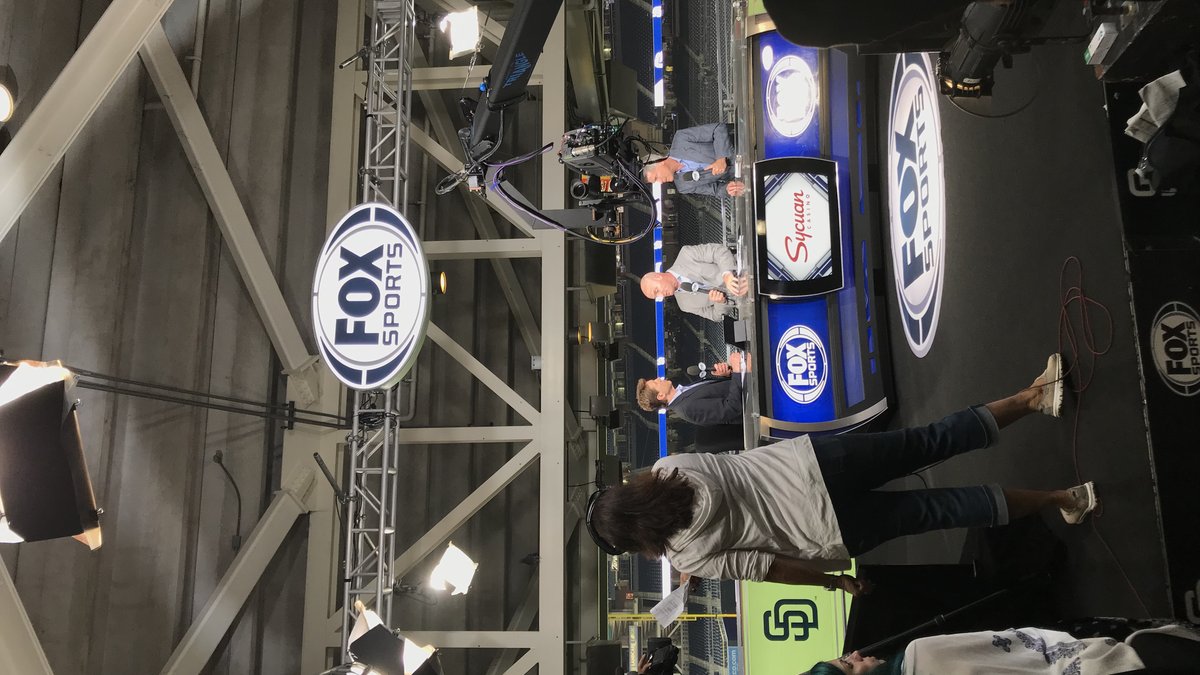 ペトコパーク内 Fox Sports 中継ブース通路(撮影:管理者)