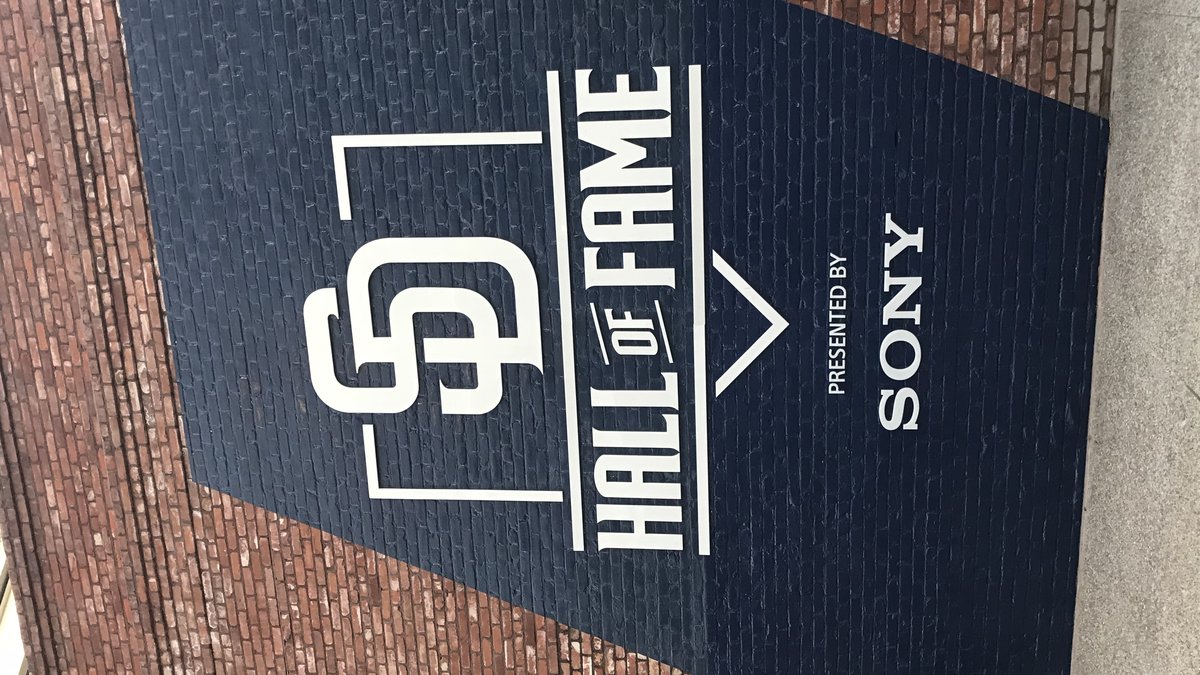 ペトコパーク Padres Hall of Fame ロゴ壁(撮影:管理者)